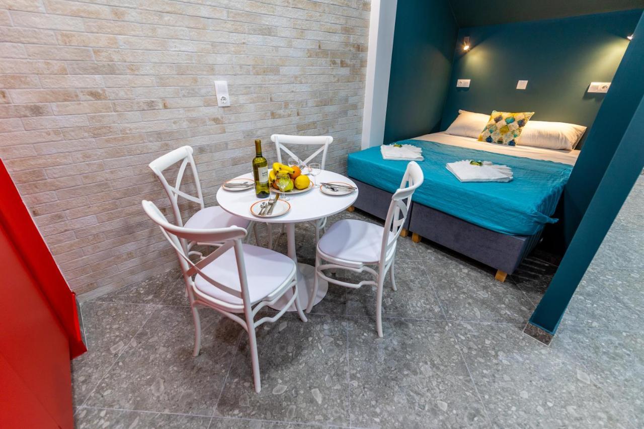 Bright Apartment In The Center Vipgreece アテネ エクステリア 写真